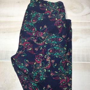 LuLaRoe Tall & Curvy Leggings